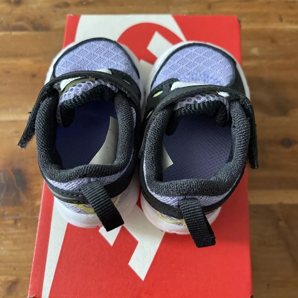 Nike Free Run 2 (TDV) Black Lavender Toddler Shoes DA2692 500 Size 5c New In Box - Picture 3 of 6